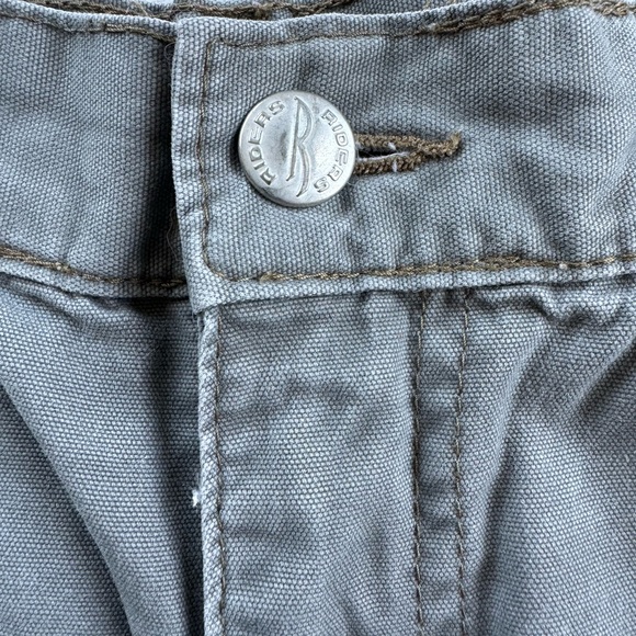 Rider’s High Waisted Cargo Shorts on Olive Green - Picture 5 of 12